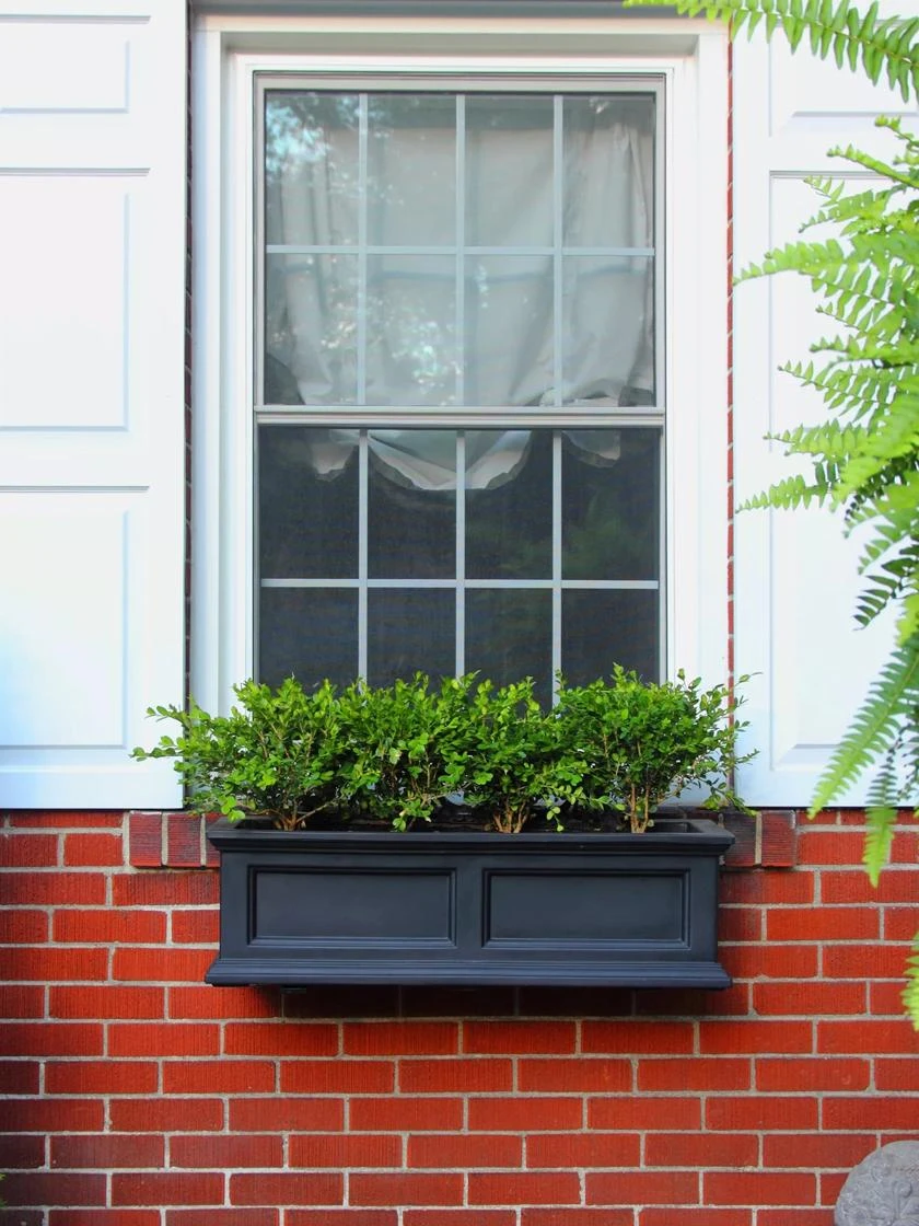 Fairfield Self-Watering Window Box, 3’ 5 Fairfield Self-Watering Window Box, 3’ - Image 3
