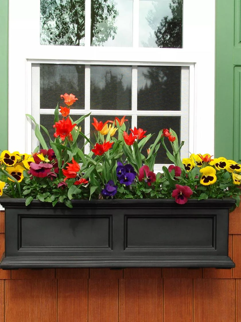 Fairfield Self-Watering Window Box, 3’ 4 Fairfield Self-Watering Window Box, 3’ - Image 2