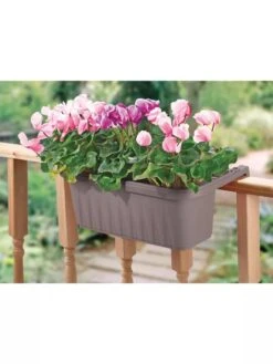 Adjustable Self-Watering Railing Planter, 24" -Gardener's supply company 8592173 02V 3 4
