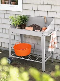 Demeter Potting Bench -Gardener's supply company 8594007 0300 tif