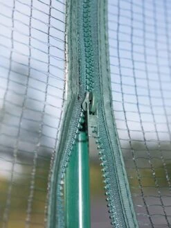 Pest-Free Garden -Gardener's supply company 8594283 0195 tif