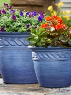 Cortina Self-Watering Planters -Gardener's supply company 8600257 02V tif