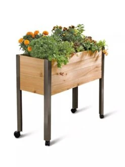 Rolling Patio Garden -Gardener's supply company 8608781 0555 tif