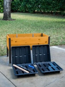 Front Page -Gardener's supply company 8608963 6002 tif