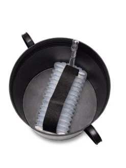 Adjustable Self-Watering Insert For Pots And Planters -Gardener's supply company 8610250 0508 tif