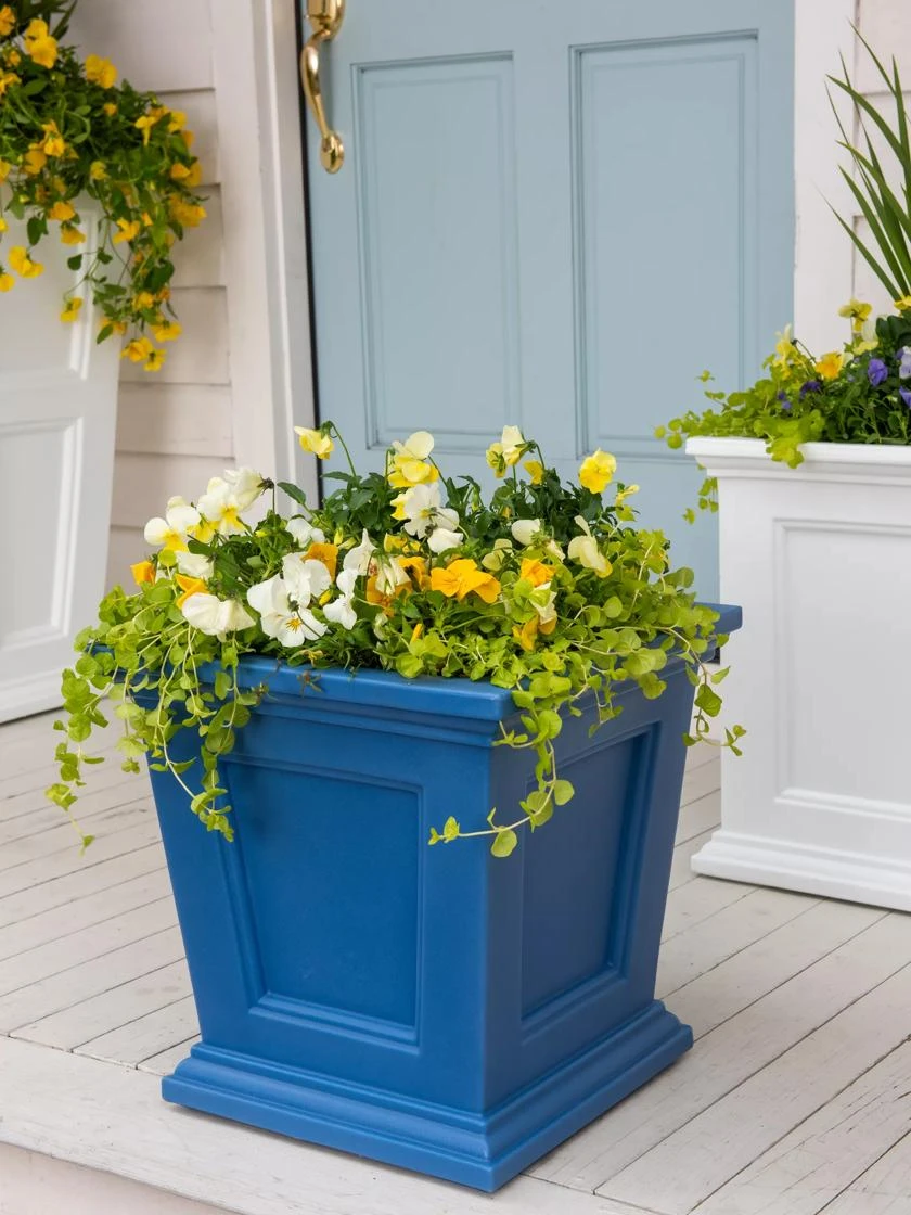 Fairfield Self-Watering Square Planter, 16” X 16” 3 Fairfield Self-Watering Square Planter, 16” X 16”