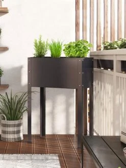 City JungleĀ® Heidelberg Self-Watering Planter