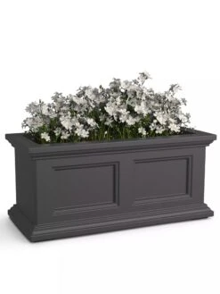 Fairfield Self-Watering Window Box, 2’ 14 Fairfield Self-Watering Window Box, 2’ -Gardener's supply company 8613268 09V tif